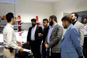 بازدید جناب آقای دکتر آقامحمدی از شرکت دانش بنیان اکسون
